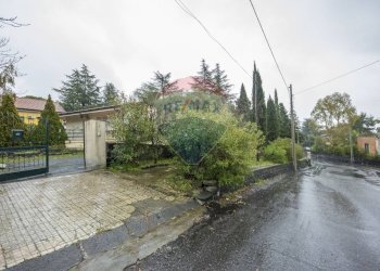 Giardino - Villa Via Napoli
 
2, Nicolosi - foto 37