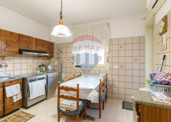 Cucina - Appartamento Viale dei Platani
 
79, Paterno - foto 35