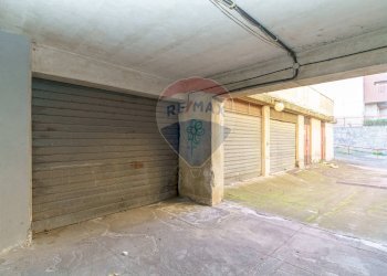 Parcheggio - Appartamento Viale dei Platani
 
79, Paterno - foto 46