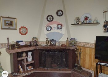 Soggiorno - Villa Via Saracina
 
3, Catania - foto 9