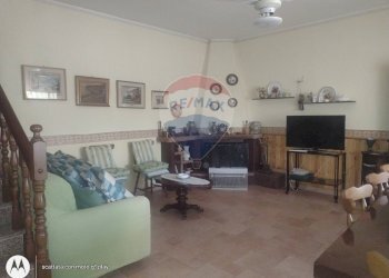Soggiorno - Villa Via Saracina
 
3, Catania - foto 10