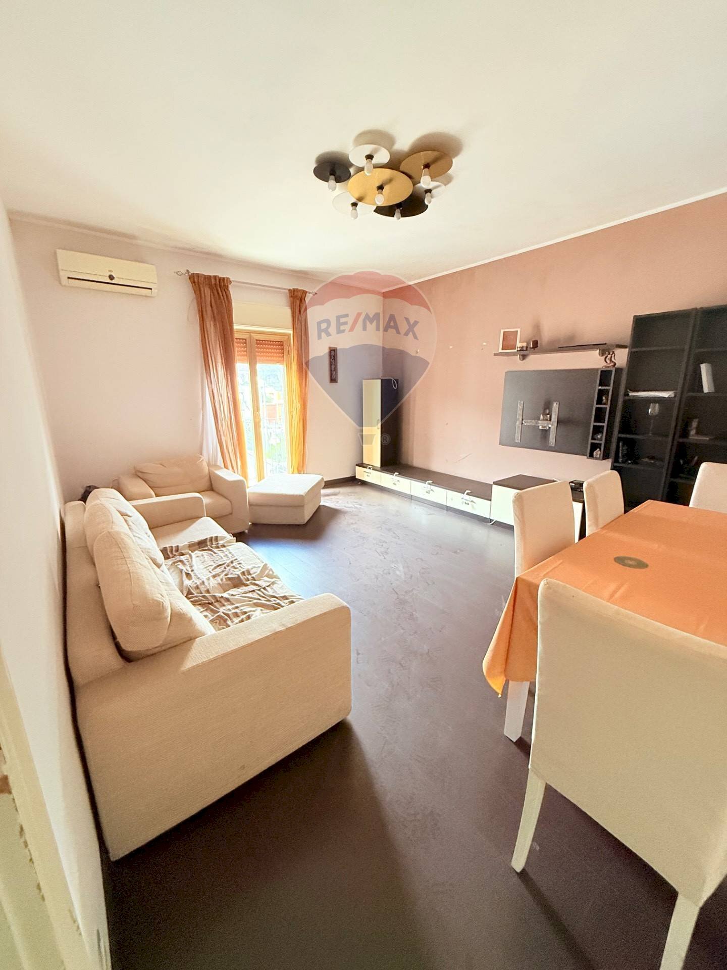 Sala da pranzo - Trilocale Via Gravina
30, Giarre - foto 2