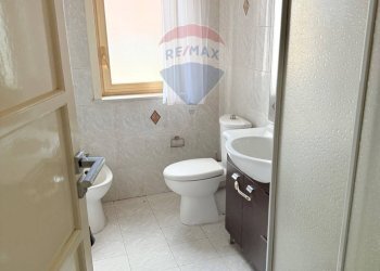 Bagno - Trilocale Via Gravina
 
30, Giarre - foto 11