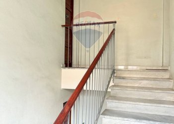 Scale - Trilocale Via Gravina
 
30, Giarre - foto 14