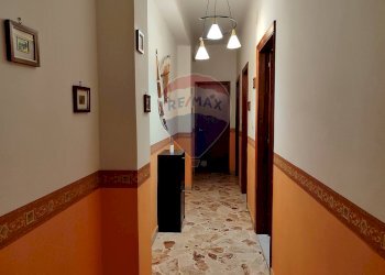 Hall / corridoio - Appartamento Corso Lombardia
 
46, Giarre - foto 14