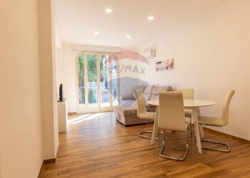 Sala da pranzo - Bilocale via francesco Atanasio
 
snc, Taormina - foto 1