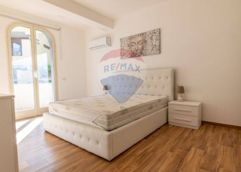 Camera / camera da letto - Bilocale via francesco Atanasio
 
snc, Taormina - foto 9