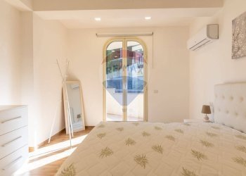 Camera / camera da letto - Bilocale via francesco Atanasio
 
snc, Taormina - foto 10