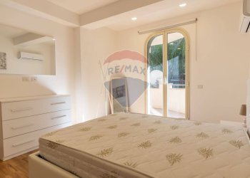 Camera / camera da letto - Bilocale via francesco Atanasio
 
snc, Taormina - foto 13