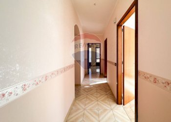 Hall / corridoio - Appartamento Località briga marina
 
76, Messina - foto 17