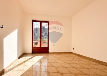 Stanza vuota - Appartamento Località briga marina
 
76, Messina - foto 18