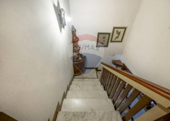 Scale - Villa Via San Paolo
 
14/C, Tremestieri Etneo - foto 51