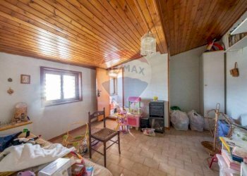 Camera / camera da letto - Villa Via San Paolo
 
14/C, Tremestieri Etneo - foto 54