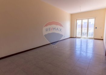 Stanza vuota - Appartamento via delle Fornaci
 
13, Giardini-Naxos - foto 9