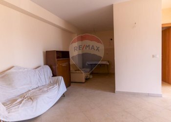 Soggiorno - Appartamento via Delle Fornaci
 
13, Giardini-Naxos - foto 13