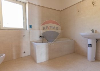 Bagno - Appartamento via delle fornaci
 
13, Giardini-Naxos - foto 17