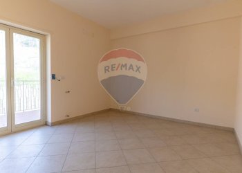 Stanza vuota - Appartamento via delle fornaci
 
13, Giardini-Naxos - foto 21