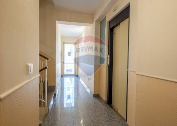 Hall / corridoio - Appartamento via delle fornaci
 
13, Giardini-Naxos - foto 30