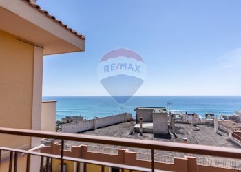 Balcone - Appartamento via Delle Formaci
 
13, Giardini-Naxos - foto 1