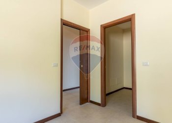 Hall / corridoio - Appartamento via Delle Formaci
 
13, Giardini-Naxos - foto 20