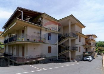 Edificio all\'aperto - Appartamento Via Catania
 
7, Trecastagni - foto 2