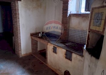 Cucina - Casa indipendente via Biondi
 
23, Maletto - foto 5