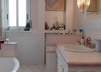 Bagno - Attico VIA LARGO TICINO
 
10/12, Caltagirone - foto 18