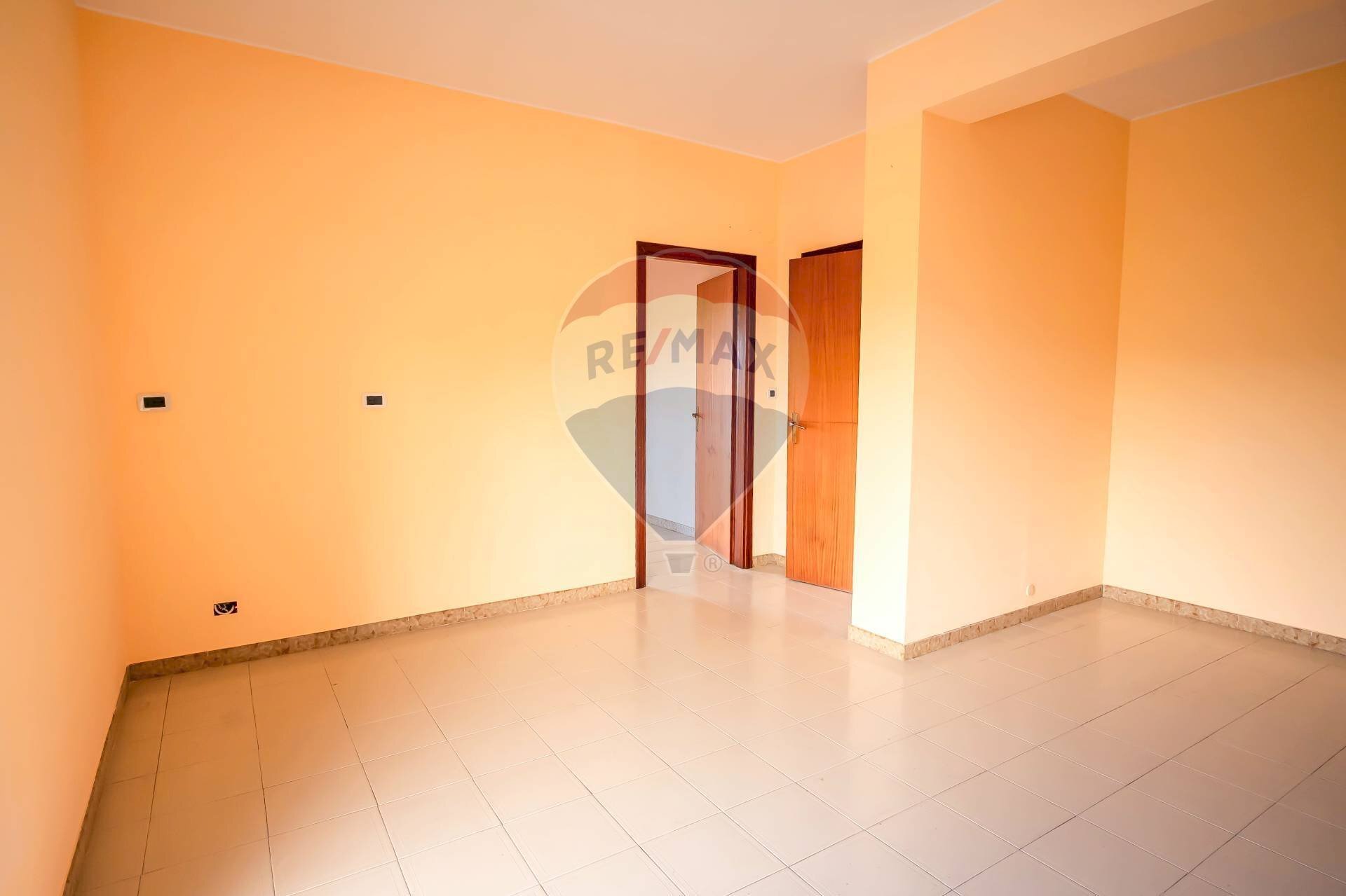 Stanza vuota - Trilocale traversa I via pirato
 
22, Calatabiano - foto 2