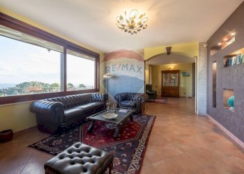 Soggiorno - Villa a Schiera Via Vampolieri
 
37, Aci Castello - foto 18