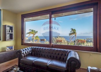 Soggiorno - Villa a Schiera Via Vampolieri
 
37, Aci Castello - foto 19