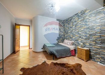 Camera / camera da letto - Villa a Schiera Via Vampolieri
 
37, Aci Castello - foto 22