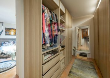 Cabina armadio - Villa a Schiera Via Vampolieri
 
37, Aci Castello - foto 40