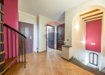 Hall / corridoio - Villa a Schiera Via Vampolieri
 
37, Aci Castello - foto 44