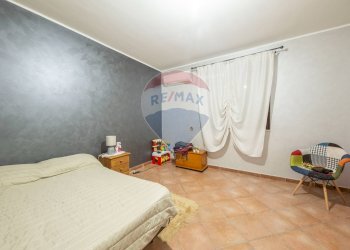 Camera / camera da letto - Villa a Schiera Via Vampolieri
 
37, Aci Castello - foto 54