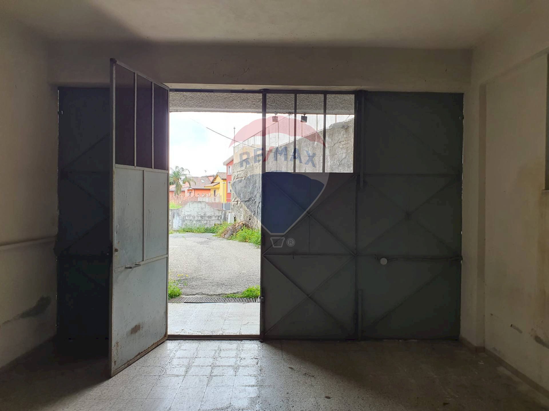 Stanza vuota - Box VIA GIOACCHINO ROSSINI
 
0, Taormina - foto 2