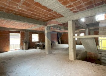 Parcheggio - Casa indipendente via Boemi, Francavilla di Sicilia - foto 6