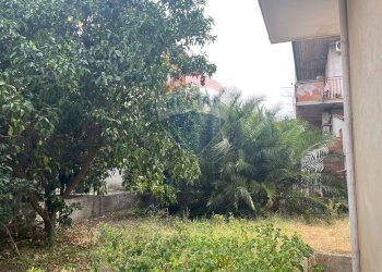 Giardino - Casa indipendente via Boemi, Francavilla di Sicilia - foto 21