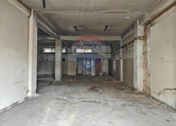 Parcheggio - Negozio via Pintor, Carlentini - foto 8