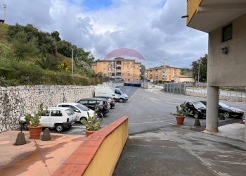 Edificio all\'aperto - Quadrilocale strada comunale santa lucia
 
9/A, Messina - foto 19