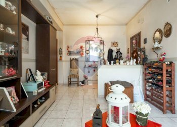 Soggiorno - Trilocale piazza dante alighieri
 
06, Mascalucia - foto 3