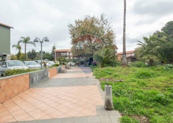 Terrazza - Trilocale piazza dante alighieri
 
06, Mascalucia - foto 27