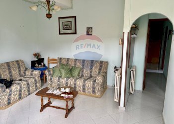 Soggiorno - Casa semi indipendente via sant'andrea
 
51, Trecastagni - foto 4