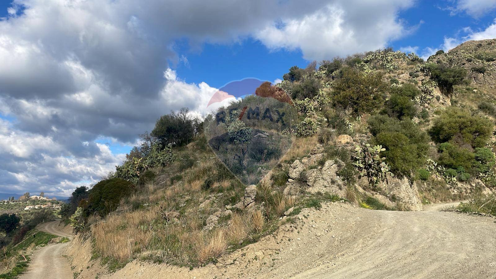 Vista delle montagne - Terreno agricolo contrada costamonte, Castelmola - foto 2