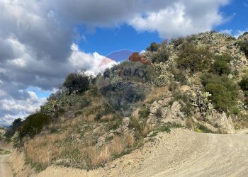 Vista delle montagne - Terreno agricolo contrada costamonte, Castelmola - foto 2
