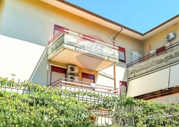 Casa all\'aperto - Bilocale via Ruggero Leoncavallo
 
8, Taormina - foto 18