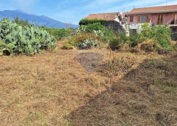 Vista delle montagne - Terreno edificabile Pietro Paolo
55, Acireale - foto 12