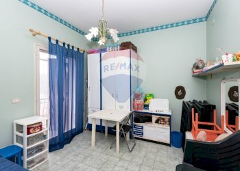 Camera / camera da letto - Villa Via Rosario Livatino
 
4, Pedara - foto 17