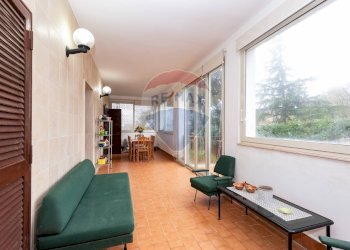 Sala da pranzo - Villa Via Rosario Livatino
 
4, Pedara - foto 30