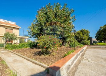 Giardino - Villa via Adda
 
3, Augusta - foto 20