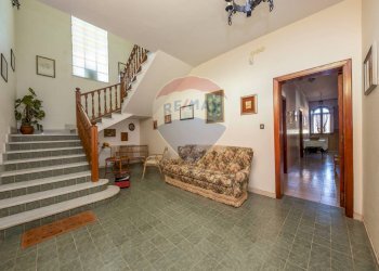 Scale - Villa via Adda
 
3, Augusta - foto 46